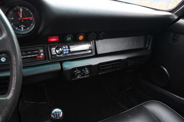صورة مصغرة 14 لـ 1976 Porsche 911 URMODELL