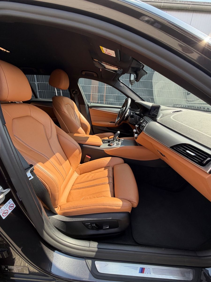 BMW 530d xDrive MSPORT LEDER RFK LED NAVI SHZ SHADOW foto 12