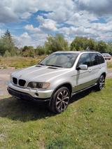 BMW X5 3.0d - - BMW X5 aus 2002 mit Diesel-Antrieb