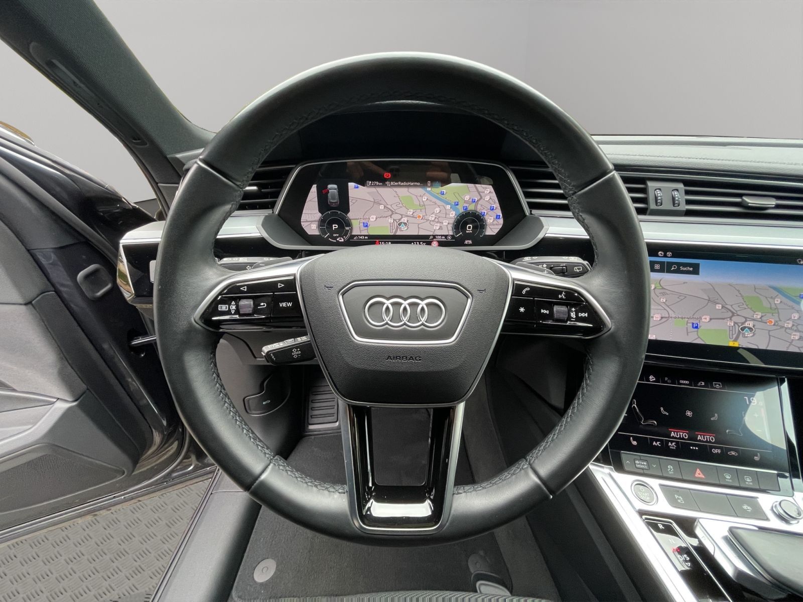 Audi e-tron - Bild 12