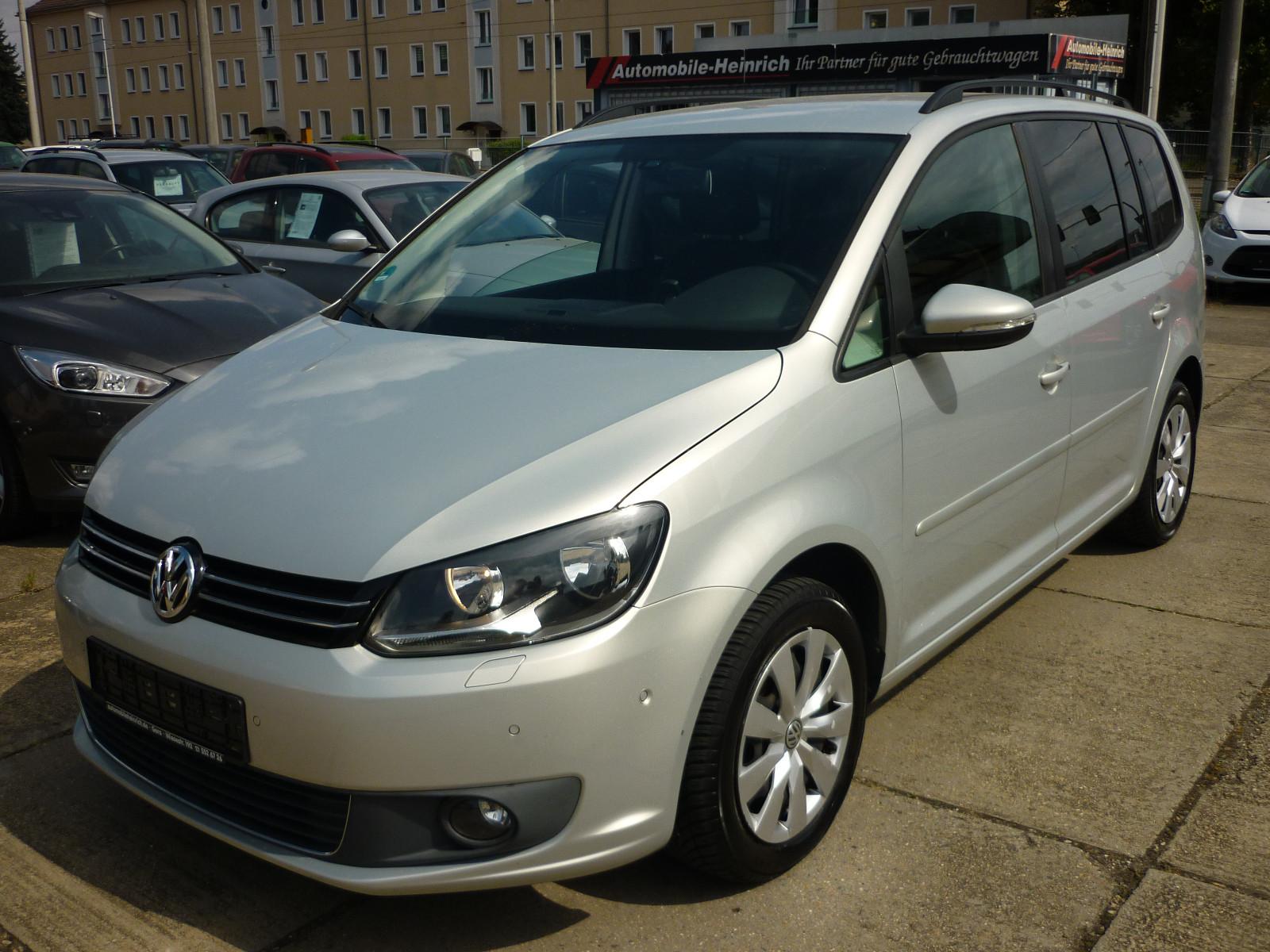 Volkswagen Touran 1.6 TDI BMT Comfortline NAVi! AHK!