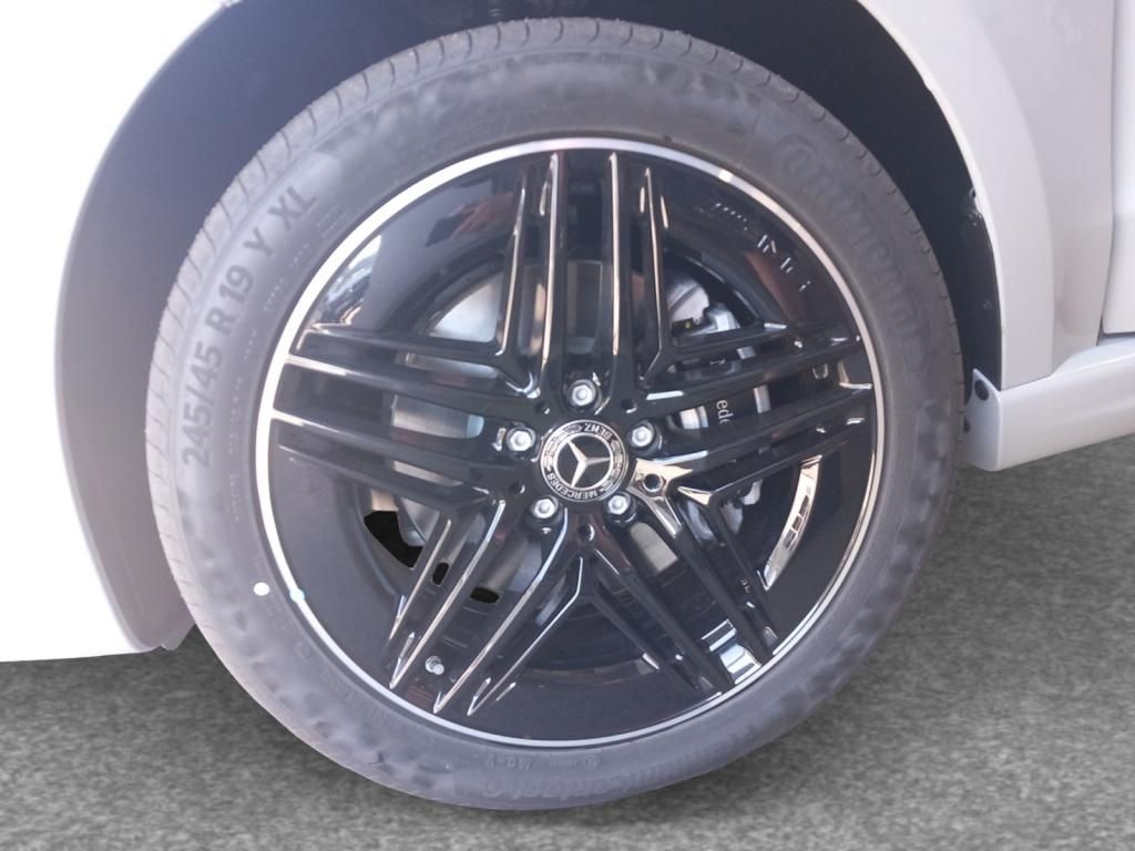 Fahrzeugabbildung Mercedes-Benz V 300 d Avantgarde 4M lang AMG*Pano*AHK*LED*Navi