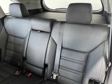 KIA Sorento - 9