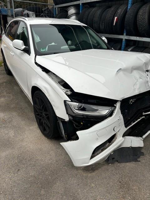 Audi A4 Avant Attraction