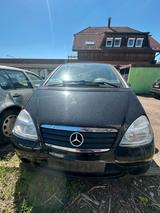 Mercedes-Benz Mercedes A-Klasse 2000 - Mercedes-Benz E-Klasse: Kleinwagen