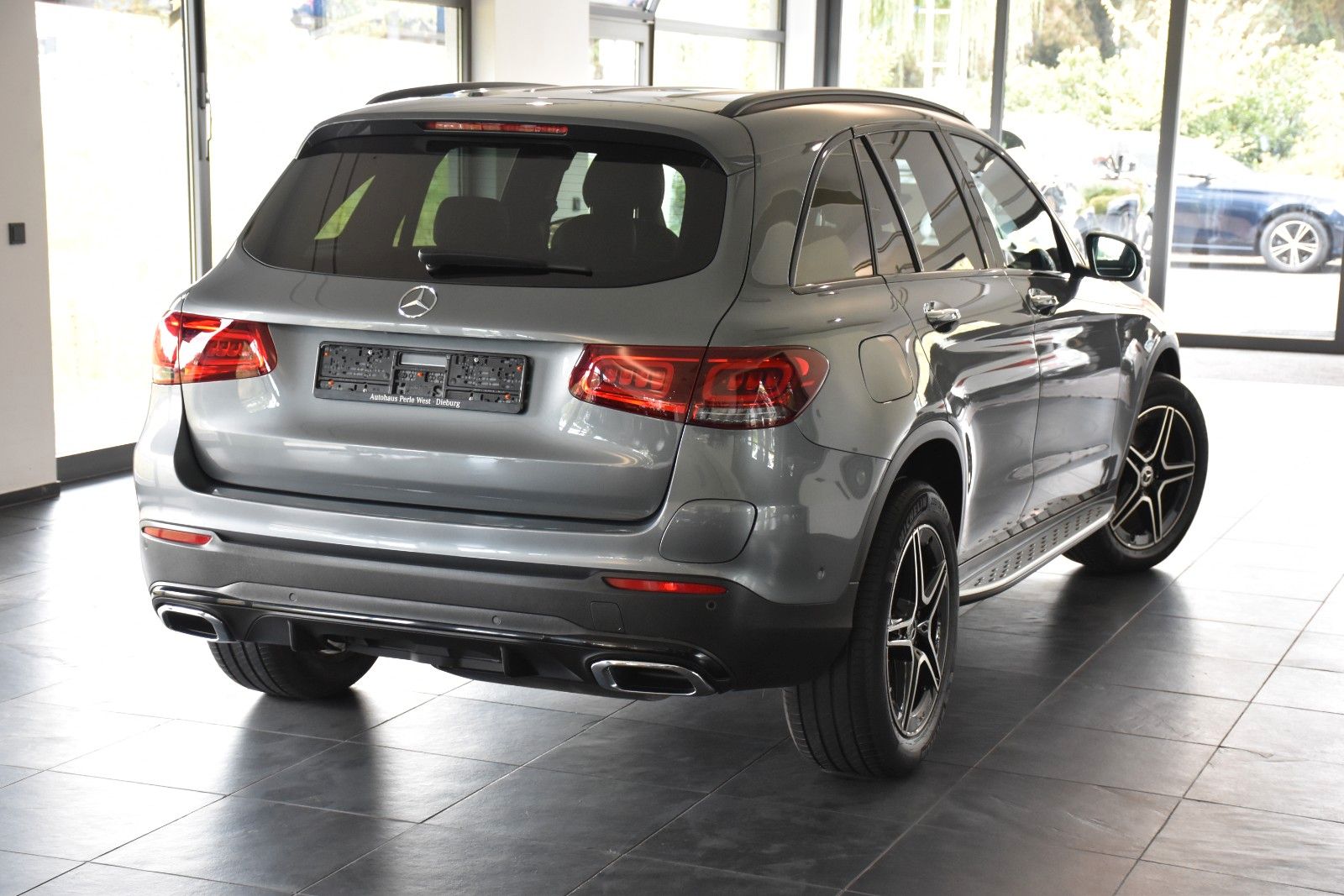 Mercedes-Benz GLC 300 de 4Matic 9G AMG LINE GID.TACHO AHK LED foto 3