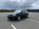 Volkswagen Golf VI Match Xenon ALU PDC - Volkswagen Golf: Match