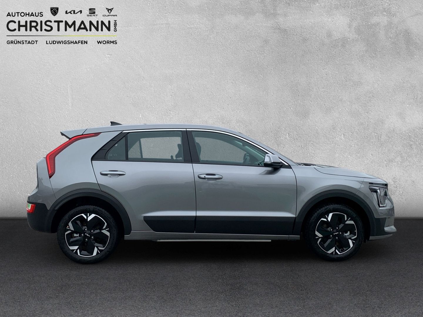 Fahrzeugabbildung Kia Niro STANDART 64,8-kWh-Batterie*FREISPECHEINRICH