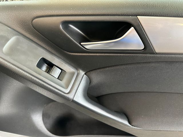 Volkswagen Golf VI Trendline *DSG*