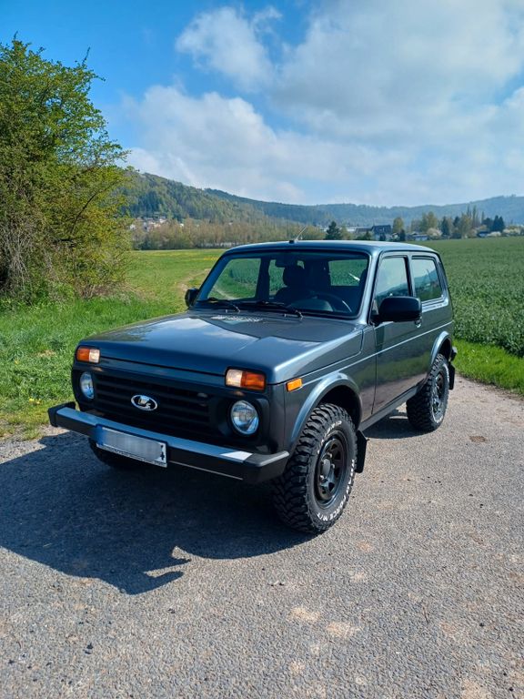 Image of Lada Niva