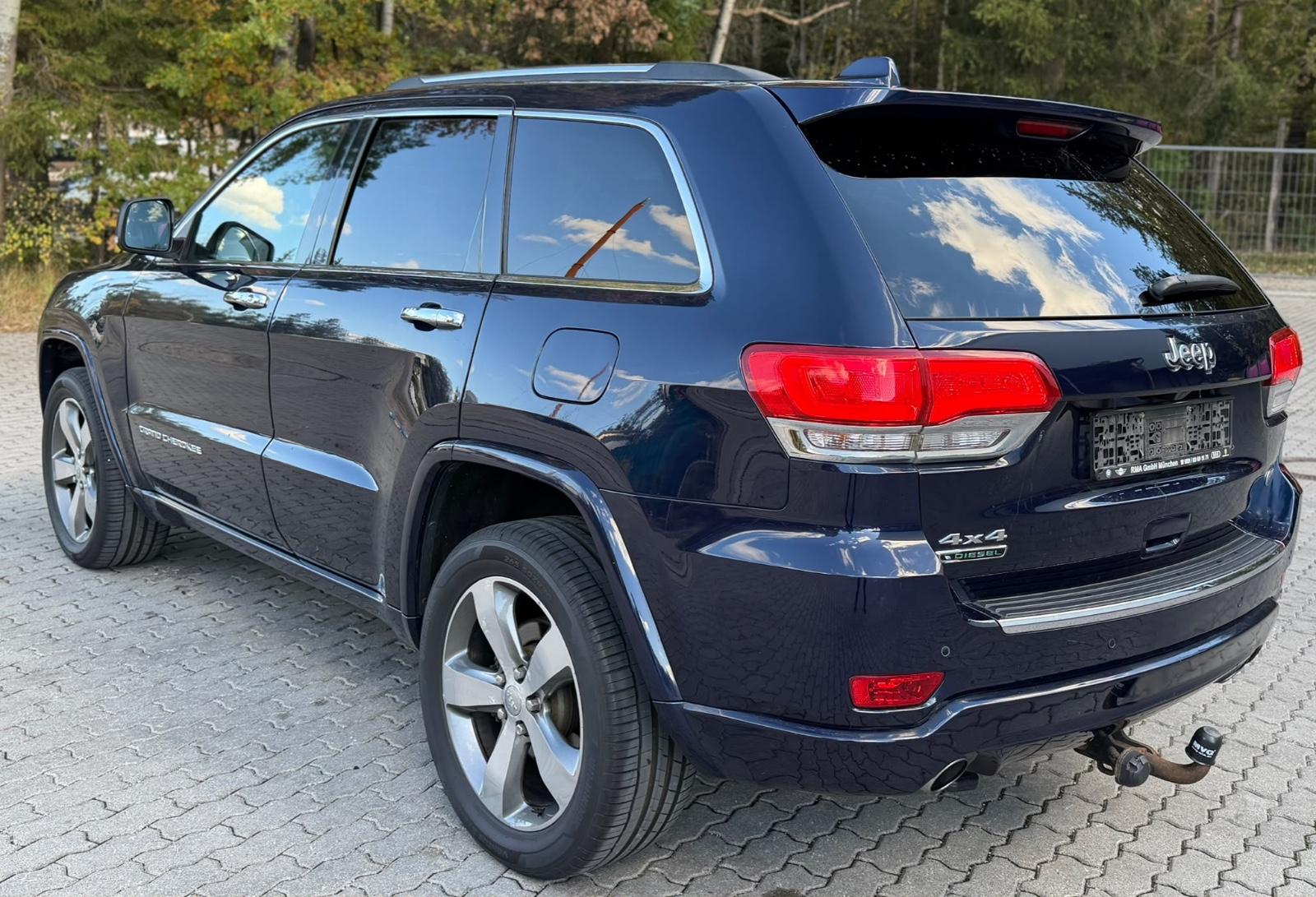 Jeep Grand Cherokee Overland 3.0 V6 CRD 250 ch BVA 4x4 / 162 000 km / Toit panoramique / Cuir Nappa / Caméra / Attelage
