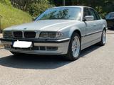 BMW 740i E38 2001 - BMW 740: E38 740i