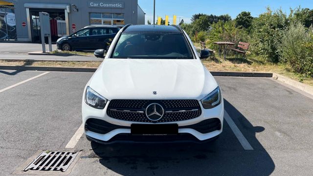 MERCEDES-BENZ GLC 300 de 4MATIC Autom. -