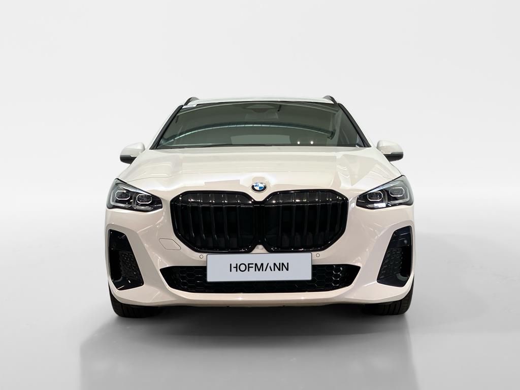 BMW 223 Active Tourer - Bild 4