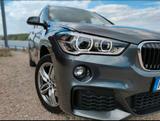 BMW X1 sDrive20i M Sport Steptronic DCT M Sport - BMW X1 in Freiburg