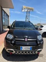 Fiat Panda Cross 1.3 MJT 95CV 4x4 GANCIO TRAINO - Fiat Panda mit Diesel-Antrieb