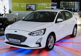 Ford Focus Lim. Cool & Connect *ALU*LED*NAVI*PDC*SHZ* - Ford Focus mit Diesel-Antrieb: Limousine, Automatik