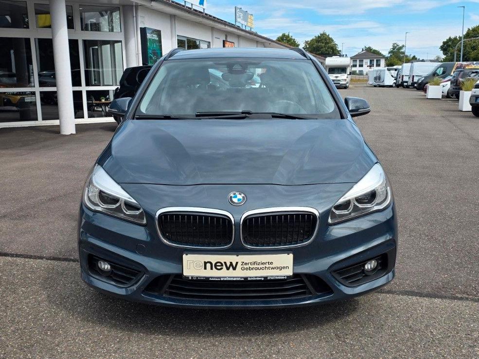 BMW 218 2015 — interior