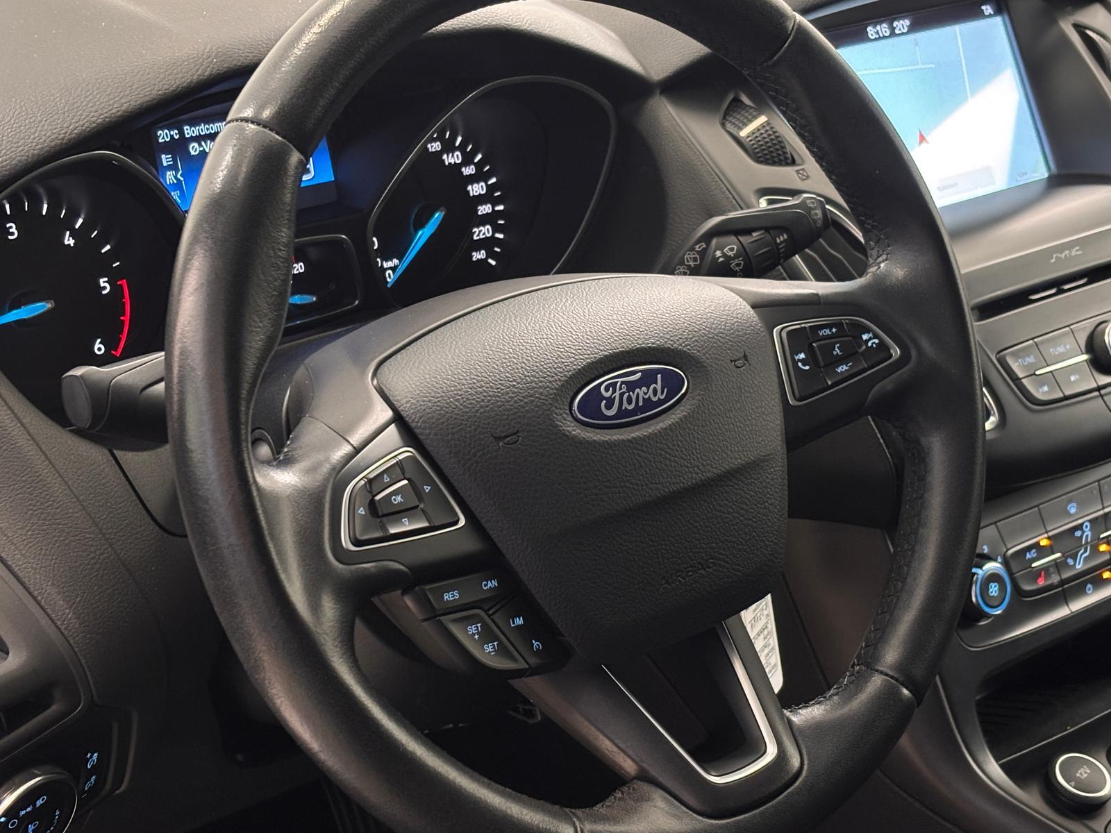 Ford Focus TDCi*Klima*Navi*SHZ*PDC*2.Hand*