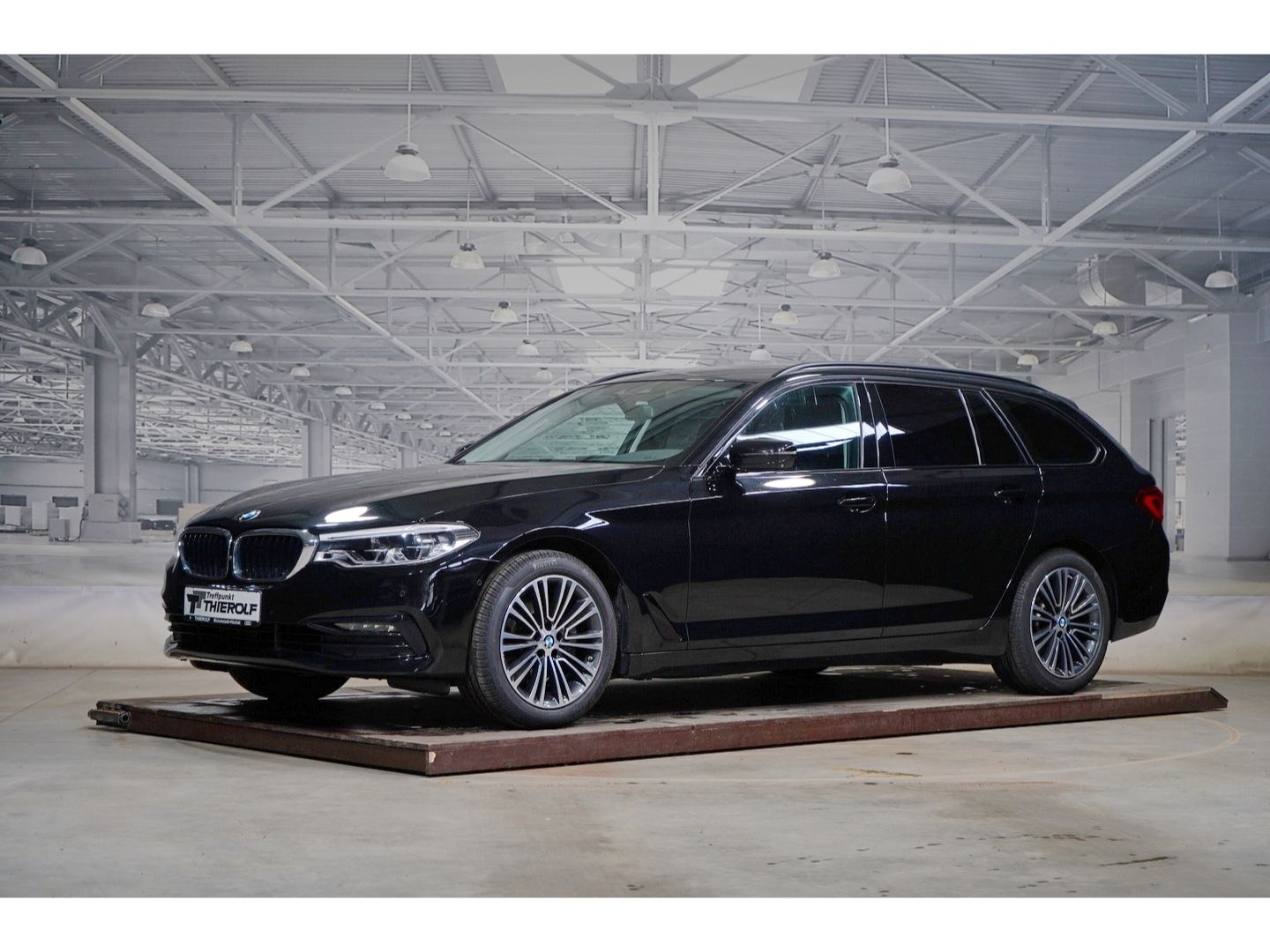 BMW 520 i Touring Sport line Line 360 Navi