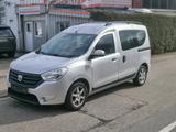 Dacia Dokker Laureate - gebrauchte Dacia Dokker aus dem Jahr 2013
