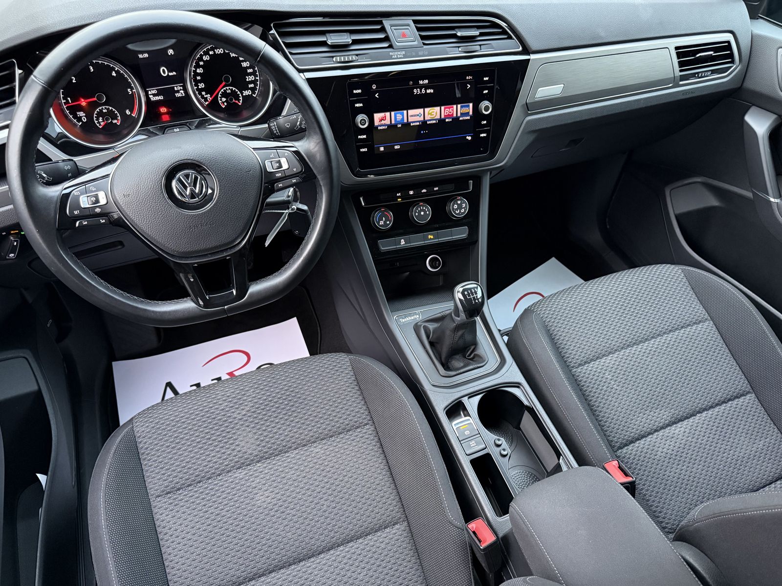 Fahrzeugabbildung Volkswagen Touran 2.0 TDI Comfortline NAV+LED+ACC+PP+EURO6D