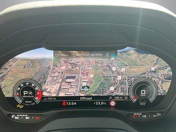 2025 AUDI SQ2 — миниатюра 17