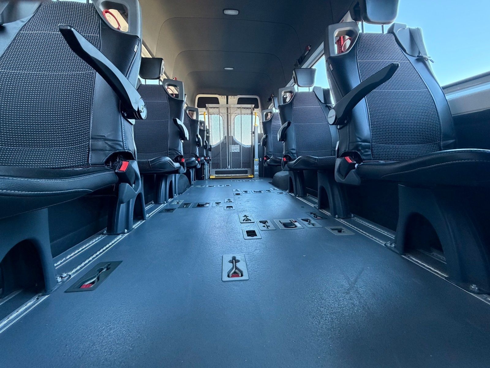 Mercedes-Benz Sprinter 314 Cdi Tourer Maxi L3 9 Sitze Lift foto 22