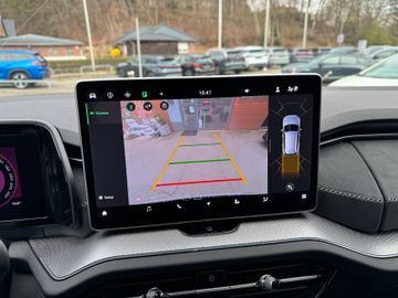 Fahrzeugverkauf 24 Skoda Kodiaq 1.5 TSI Sportline AHK*Panodach*Matrix*