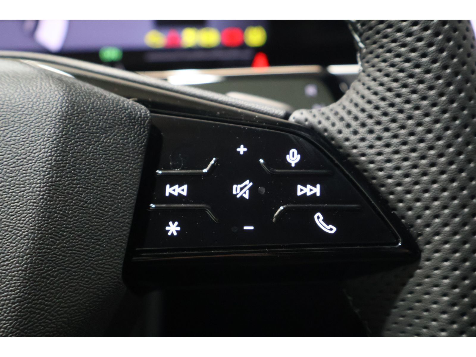 Audi Q3 SUV e-hybrid 200 kW S tronic' Navi|SHZ|Panor. foto 17