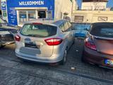 Ford C-Max 2,0TDCi 85kW PowerShift Titanium Titanium - Ford C-Max: Powershift