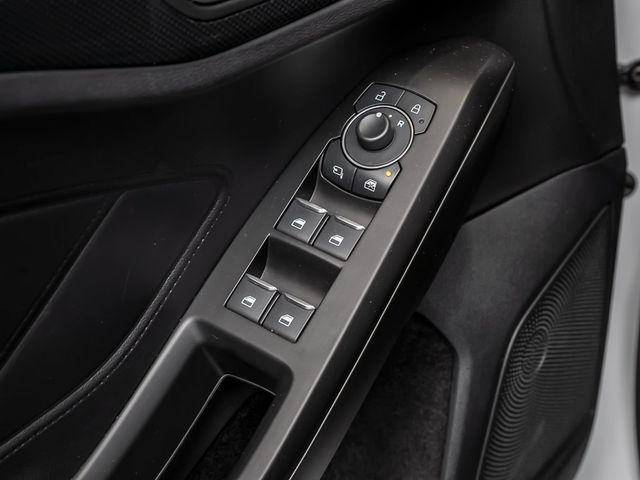 Ford Focus Turnier ST X Kamera Styling-Paket Nav B&O