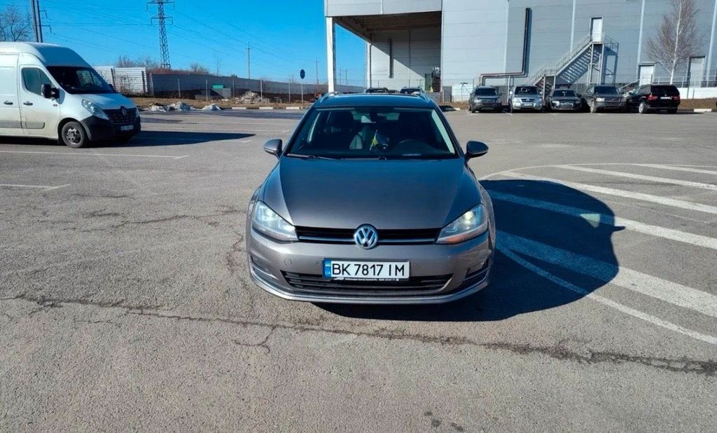 Image of Volkswagen Golf