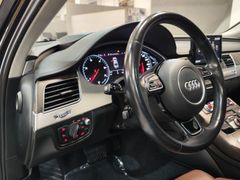 Fahrzeugabbildung Audi A8 3.0 TDI quattro Exclusive (MASSAGE/NIGHTV/HUD