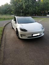 Tesla Model 3 Hinterradantrieb RWD 