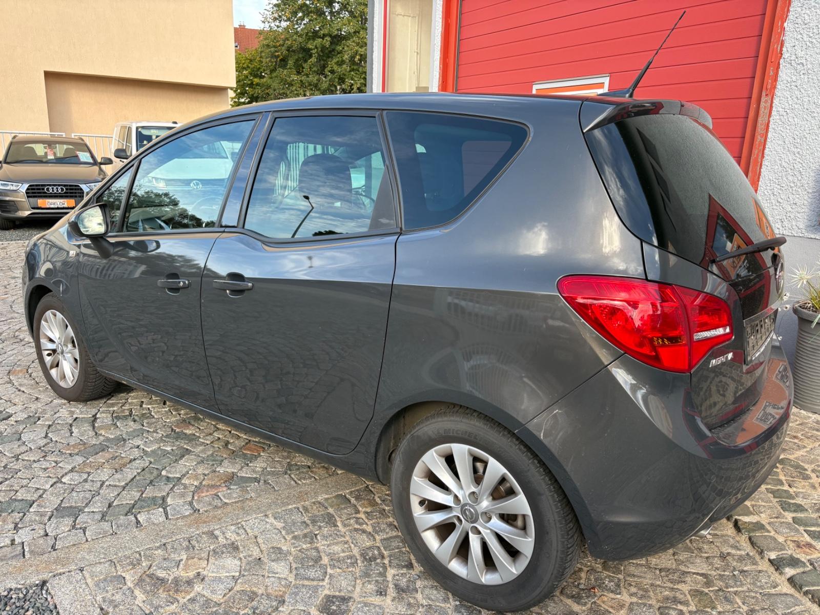 Opel Meriva 2015 — photo 5