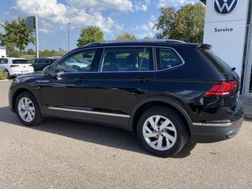 Volkswagen Tiguan Allspace - 3
