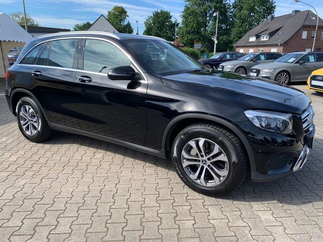 Fahrzeugabbildung Mercedes-Benz GLC 220 d 4Matic+Exclusive+LED ILS+Comand+Kamera