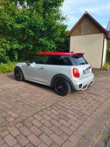 MINI John Cooper Works John Cooper Works - MINI John Cooper Works: Privatanbieter