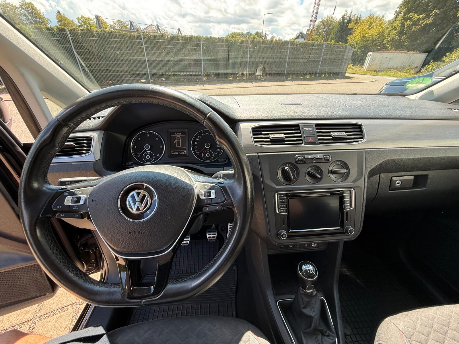 Volkswagen Caddy 5-Sitzer/4Motion/Klima/AHK/Standheizung