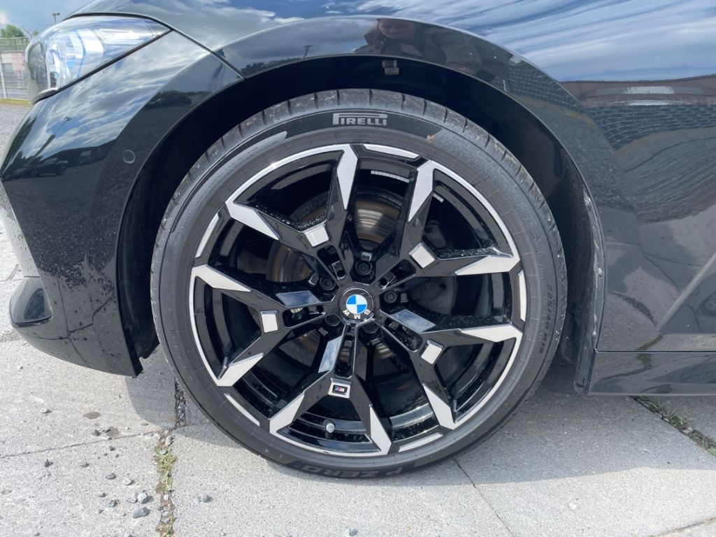 BMW 320 d MSport Touring ParkAssisPlus DrivAssis AHK foto 5