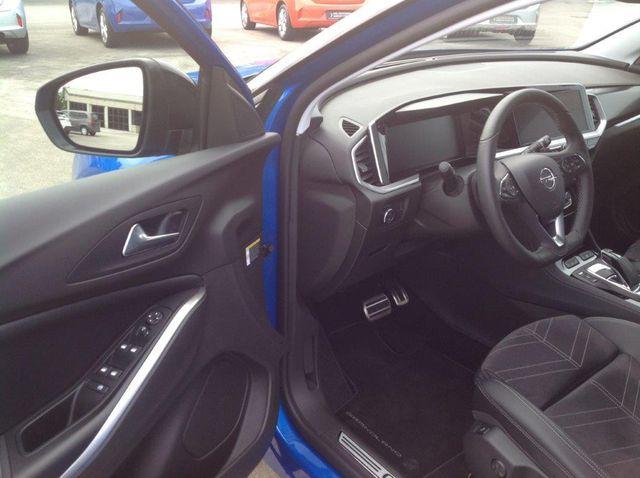 Opel Grandland 1.6 Turbo Hybrid4 AT Ultimate, миниатюра 10