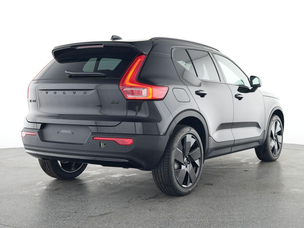Volvo XC 40 B3 Plus Black Edition 2WD