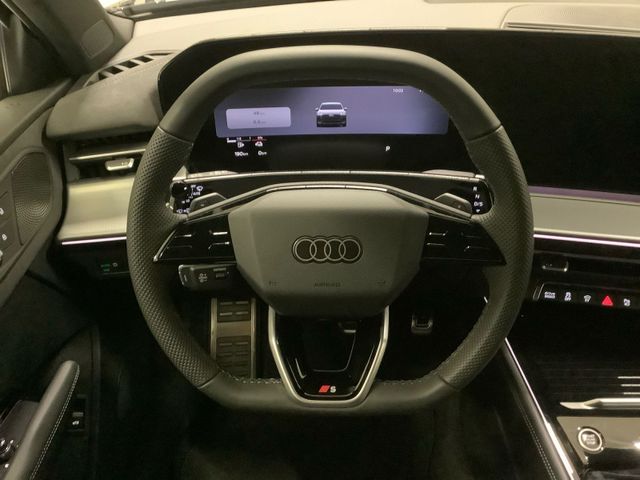 Q3 SUV e-hybrid +Sline+ACC+TechPlus+LEDPlus