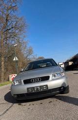Audi A 3 1,6 Unfallfrei - gebrauchte Audi A3 aus dem Jahr 2003