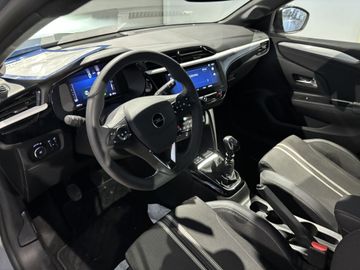 Fotografie 12 des Opel Corsa 1.2 Direct Injection Turbo GS