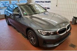 BMW 318d/LCPProf/Navi/LED/Temp/ActGuardProf/Advantag