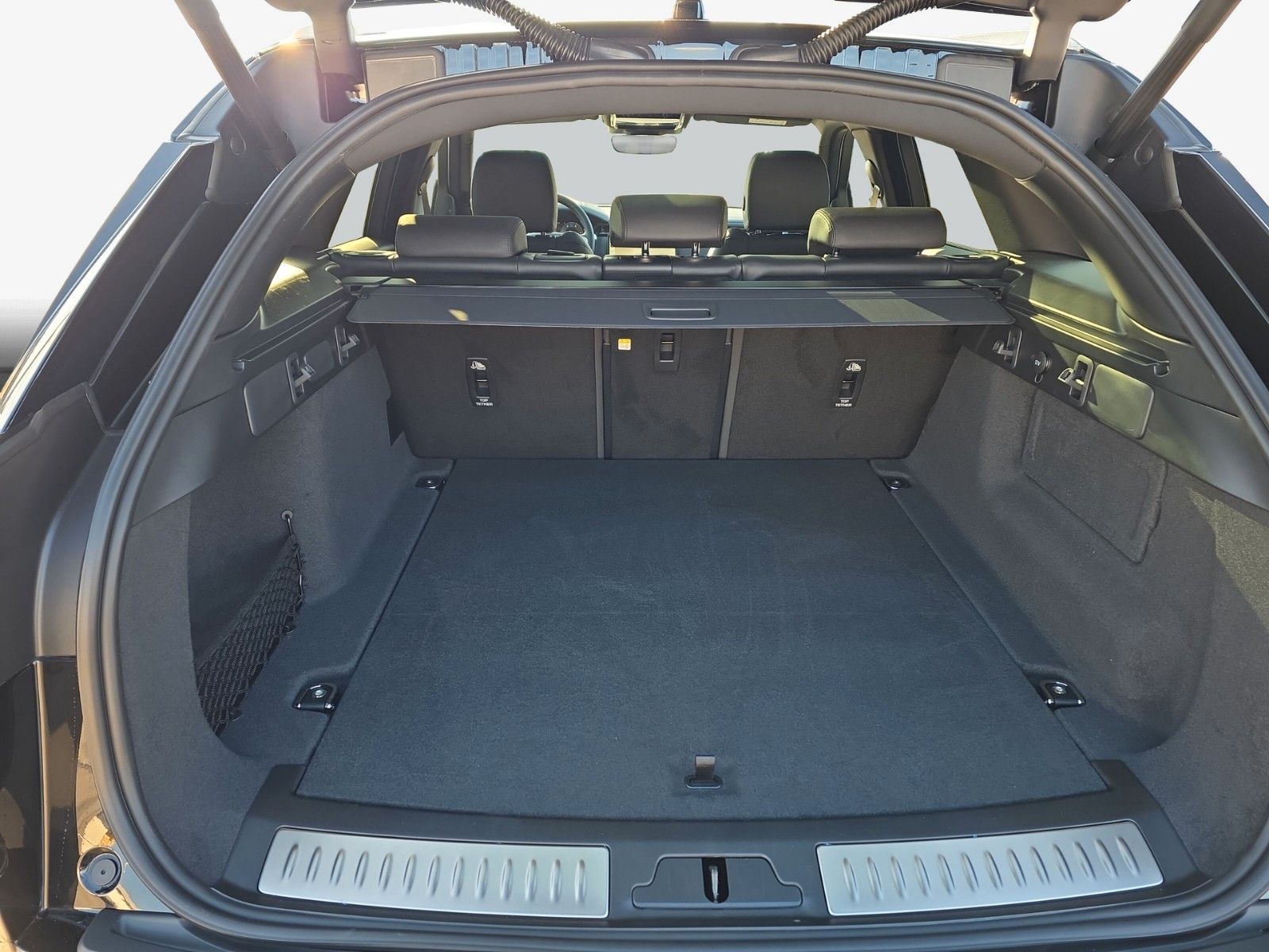 Land Rover Range Rover Velar - Bild 11