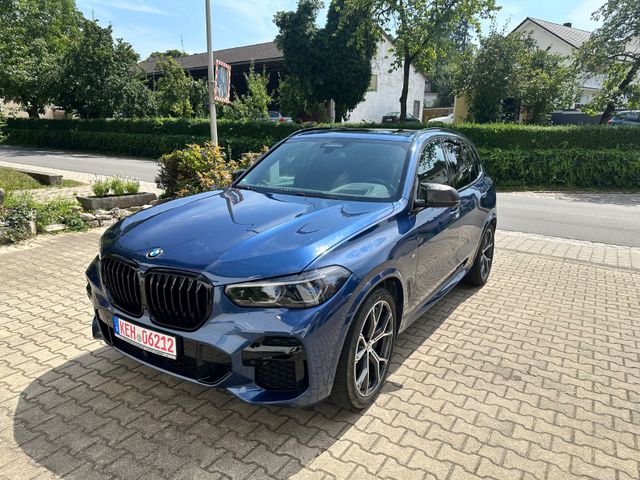 BMW M SportConnectedProfessional Skylounge Performan