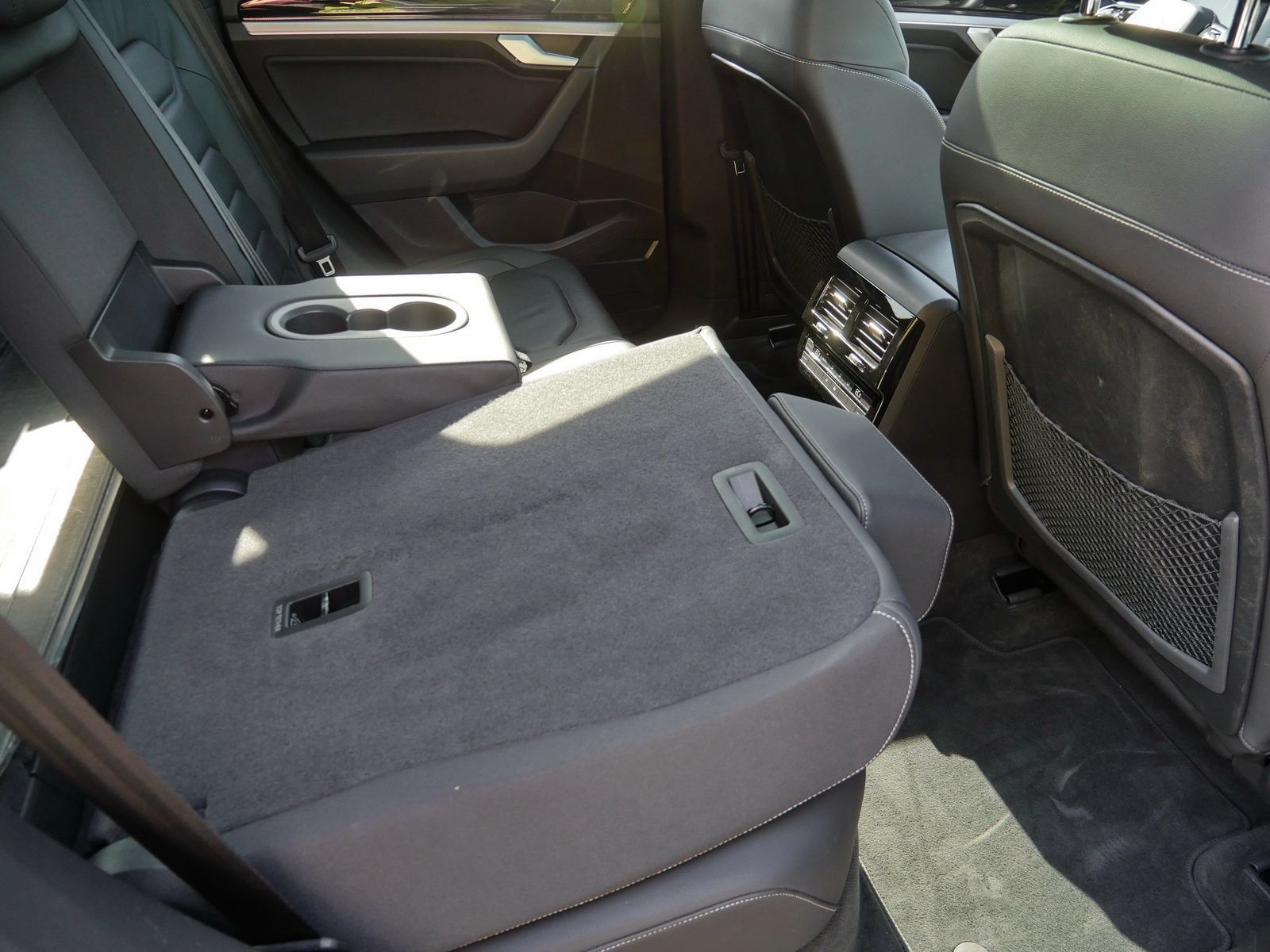 Volkswagen Touareg - Bild 18